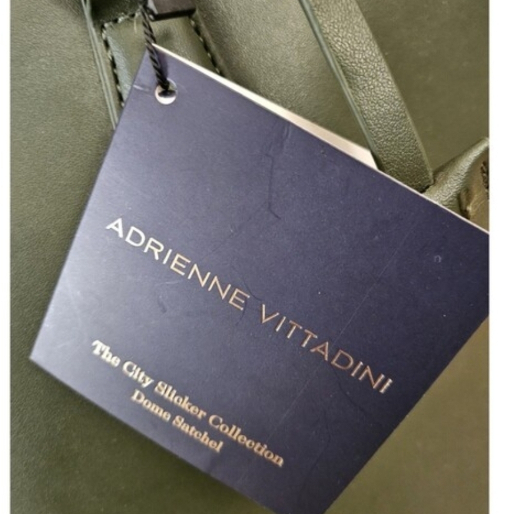 Adrienne Vittadini Women's Green Casual Chic Leather handbag. - Picture 5 of 15